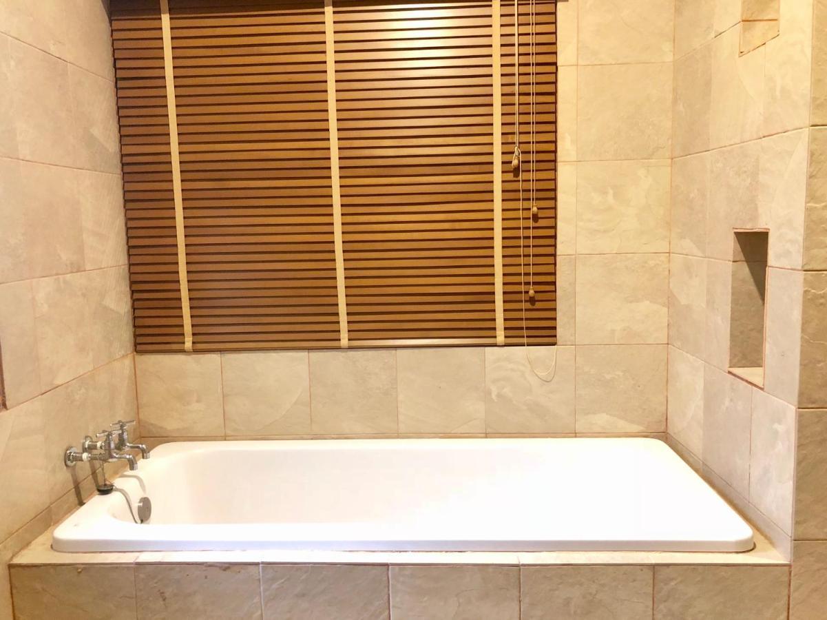 Nakara Loft Chiangmai Apartment Chiang Mai Bagian luar foto